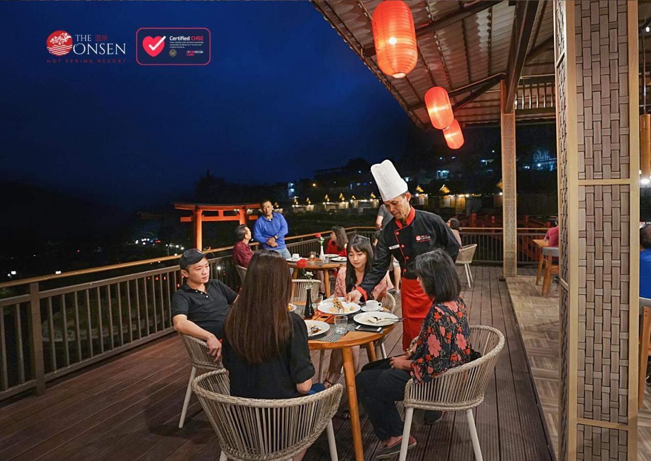 The Onsen Hot Spring Resort Batu  Extérieur photo